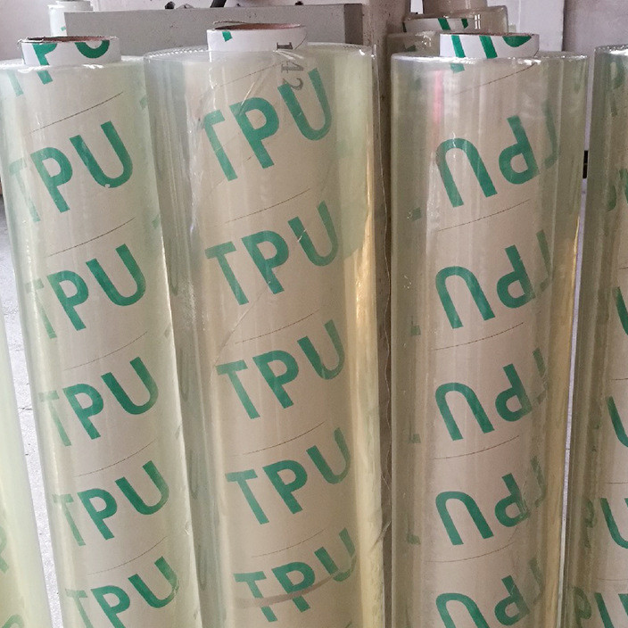 La conseguenza della corona posteriore della pellicola TPU